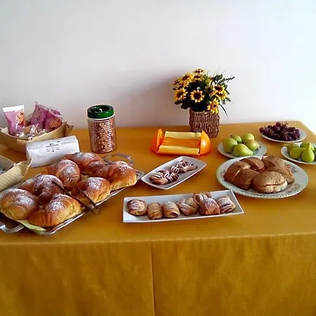Castiglione Bed & Breakfast 3*
